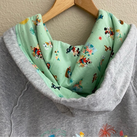 Disney Resorts Womens XL Gray Embroidered Graphic Zip up Hoodie with Drawstrings - Picture 10 of 13